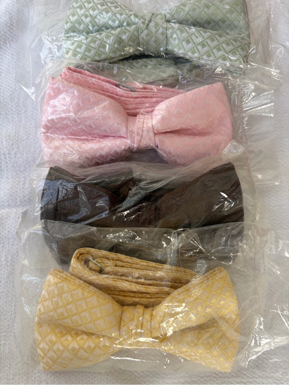 NWOT Bundle of 4 After Six Enchantment assorted pre made bow tie set. Combo 21